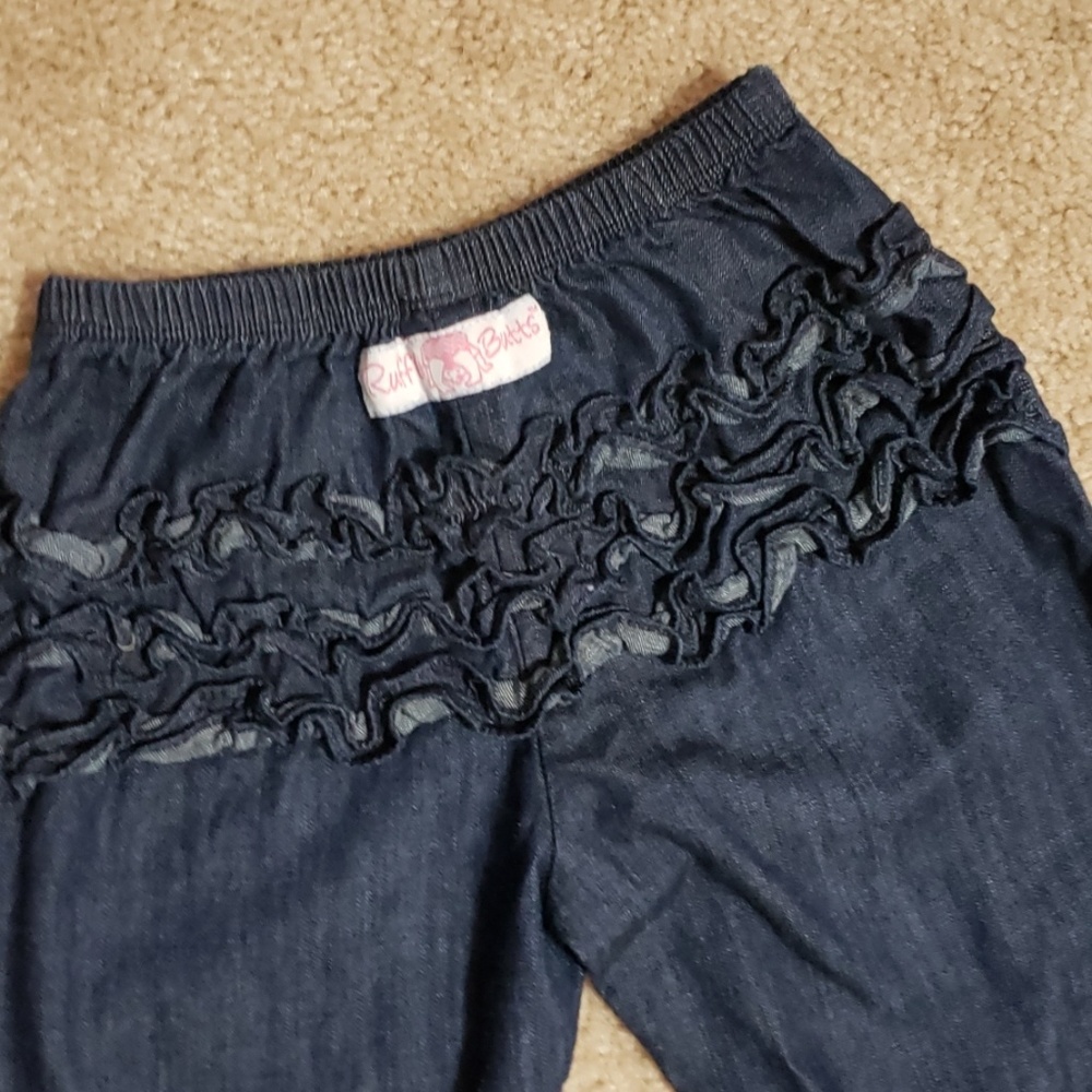 ❤Cute Ruffle Butts Jeans❤ - Picture 4 of 5